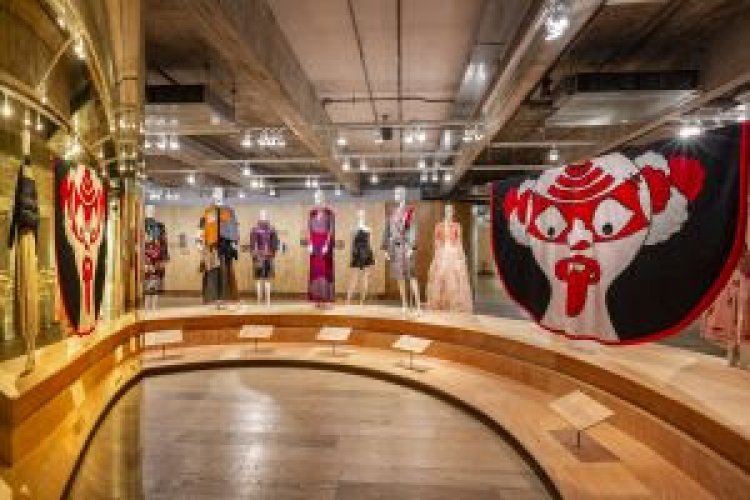 Japan House São Paulo apresenta programação focada na exposição "Efeito Japão: moda em 15 atos"
