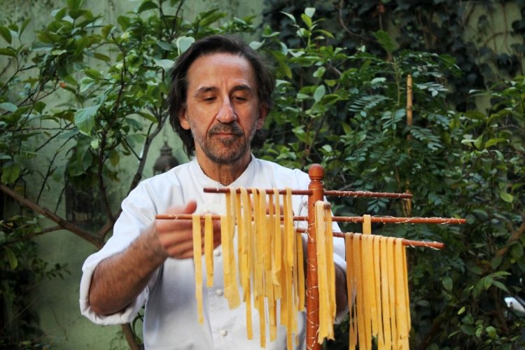 25 de outubro: Dia do Macarrão — Desvendando os mitos sobre este alimento tão amado