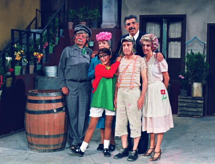 Lá vêm Chaves e Chapolin no +SBT!